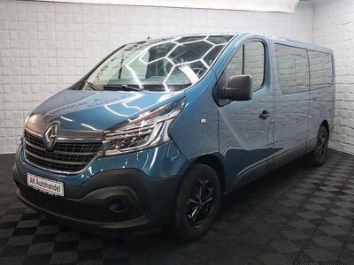 Gebraucht Renault Trafic Life 145 PS (106 kW) 2019 Blau Van / Kleinbus