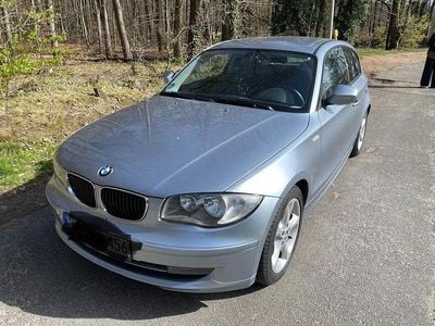 Second-hand BMW 118 143 CP (105 kW) 2010 Albastru Hatchback