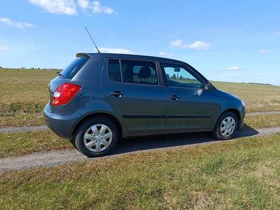 Gebraucht Skoda Fabia 86 PS (63 kW) 2012 Grau Kleinwagen