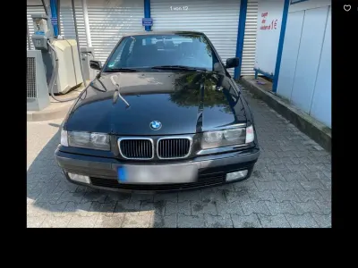 Brugt BMW 323 Compact 170 HK (125 kW) 1998 Sort Hatchback