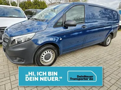 Second-hand Mercedes Vito 163 CP (119 kW) 2020 Albastru Van