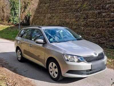 Gebraucht Skoda Fabia 75 PS (55 kW) 2018 Grau Kombi