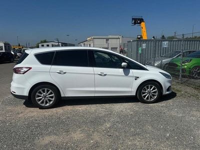 Usata Ford S-MAX Titanium 179 CV (131 kW) 2016 Bianco Monovolume