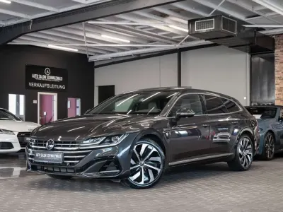 Gebraucht VW Arteon R-line 190 PS (139 kW) 2023 Mangangrau Kombi