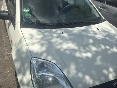Gebraucht Ford Fiesta Viva 69 PS (50 kW) 2004 Kleinwagen