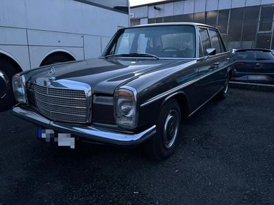 Gebraucht Mercedes 200 54 PS (39 kW) 1973 Grau Limousine