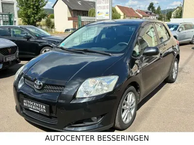 Gebraucht Toyota Auris 132 PS (97 kW) 2010 Schwarz Kleinwagen
