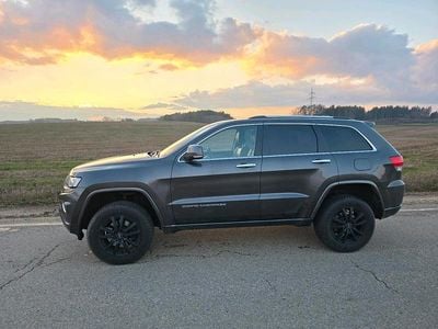 Gebraucht Jeep Grand Cherokee Overland 250 PS (183 kW) 2015 Silber SUV