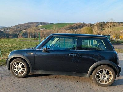 Gebraucht Mini ONE 90 PS (66 kW) 2005 Schwarz Kleinwagen