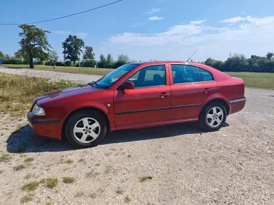 Gebraucht Skoda Octavia 115 PS (84 kW) 2001 Rot Limousine