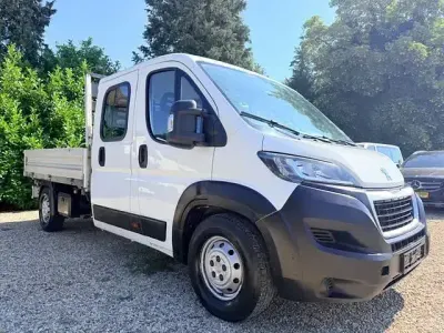 Gebraucht Peugeot Boxer 131 PS (96 kW) 2018 Weiß Van