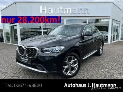 Gebraucht BMW X4 Performance 190 PS (139 kW) 2023 Schwarz SUV
