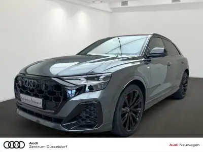 Gebraucht Audi Q8 S-Line 489 PS (359 kW) 2026 Grau SUV
