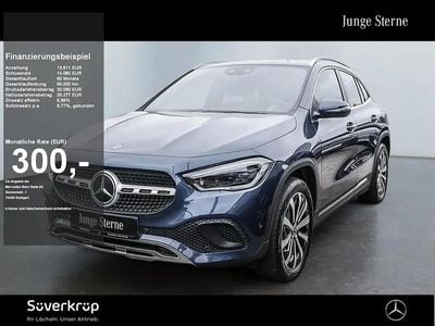 Mercedes GLA220
