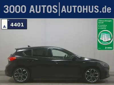 Używany Ford Focus ST-Line 150 KM (110 kW) 2020 Czarny Sedan/Limuzyna