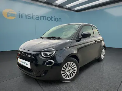 Second-hand Fiat 500e Action 69 kW (95 CP) 2023 Negru Hatchback