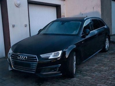 Gebraucht Audi A4 Sport 150 PS (110 kW) 2018 Schwarz Kombi