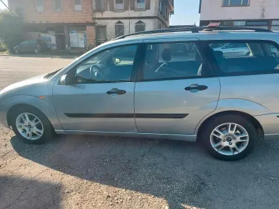 Gebraucht Ford Focus 115 PS (84 kW) 2004 Silber Kombi