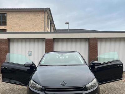 Schwarz Gebraucht 2011 VW Scirocco Coupé | 8.250 € (Etwas zu teuer)