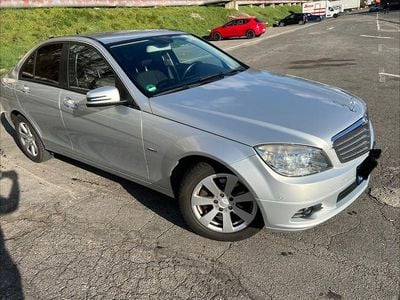 Usata Mercedes C180 156 CV (114 kW) 2010 Argento Berlina