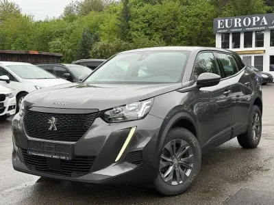 Gebraucht Peugeot 2008 Active 131 PS (96 kW) 2021 Grau SUV
