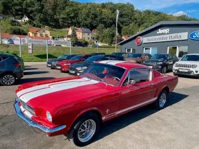 Brugt Ford V8 Fastback 224 HK (164 kW) 1965 Rød