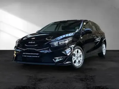 Gebraucht Kia Ceed Vision 140 PS (102 kW) 2025 Zilinaschwarz (metallic) Kleinwagen