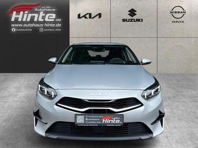 Novo Kia Ceed Spirit 140 HP (102 kW) 2025 Prateado Citadino