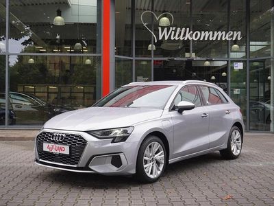 Gebraucht Audi A3 Sportback e-tron Advanced Plus 204 PS (150 kW) 2021 Silber Kleinwagen