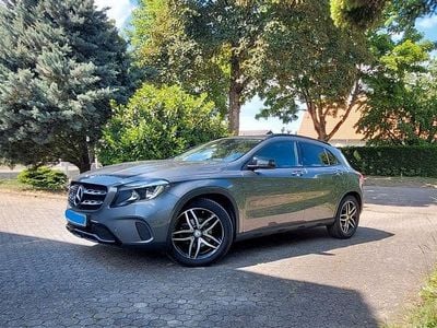 Mercedes GLA180