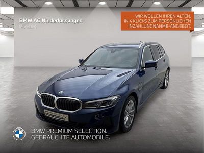 Blau Gebraucht 2022 BMW 320e Sport Line Kombi | 35.701 € (Teuer)