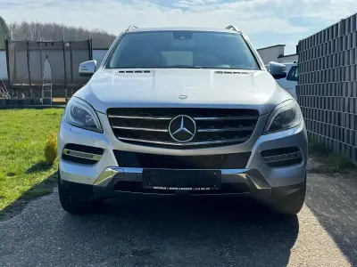 Gebraucht Mercedes ML350 258 PS (189 kW) 2013 Grau SUV