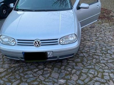 Gebraucht VW Golf IV 75 PS (55 kW) 2003 Silber Kleinwagen
