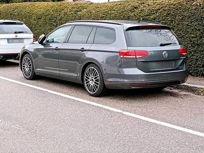 Gebraucht VW Passat 120 PS (88 kW) 2015 Grau Kombi