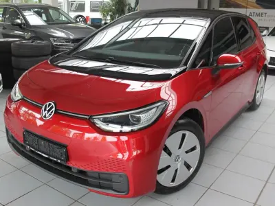Usata VW ID.3 Pro 150 kW (204 CV) 2022 Rosso Utilitaria