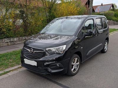 Używany Opel Combo Life 131 KM (96 kW) 2020 Czarny Minivan