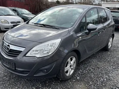 Gebraucht Opel Meriva 120 PS (88 kW) 2012 Grau Van / Kleinbus