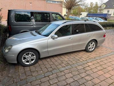 Usata Mercedes E320 Elegance 204 CV (150 kW) 2004 Argento Station wagon