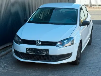 Gebraucht VW Polo 69 PS (50 kW) 2009 Weiß Kleinwagen