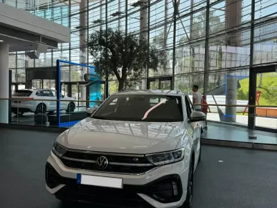 Occasion VW T-Roc R 300 ch (220 kW) 2024 Blanc SUV