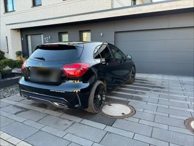 Brugt Mercedes A160 AMG line 102 HK (75 kW) 2016 Sort Sedan
