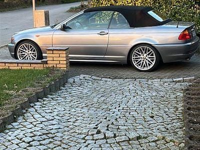 Gebraucht BMW 325 Cabriolet 192 PS (141 kW) 2003 Grau Cabrio