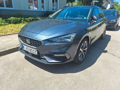 Gebraucht Seat Leon FR 204 PS (150 kW) 2021 Grau Limousine