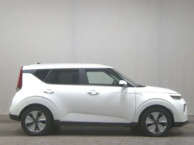 Gebraucht Kia Soul EV Spirit 150 kW (204 PS) 2022 Weiss SUV