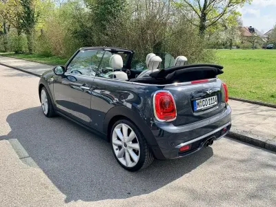 Używany Mini Cooper S 192 KM (141 kW) 2016 Czarny Hatchback