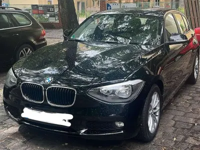 Gebraucht BMW 116 136 PS (100 kW) 2013 Schwarz Kleinwagen