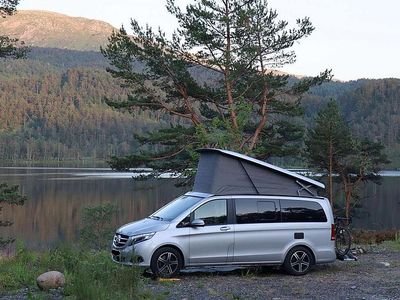 Silber Gebraucht 2019 Mercedes V250 Marco Polo Van / Kleinbus | 44.900 €