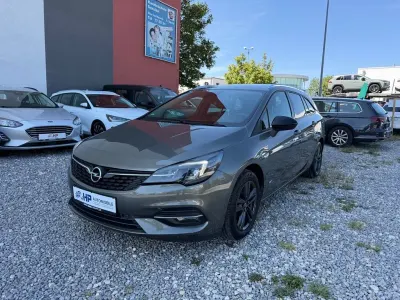Gebraucht Opel Astra Design & Tech 145 PS (106 kW) 2022 Grau Kleinwagen