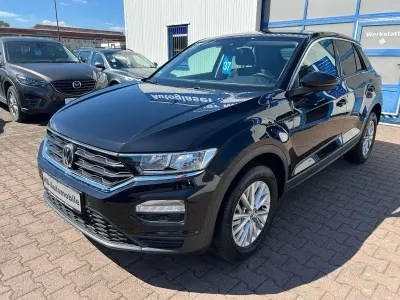 Gebraucht VW T-Roc Basis 150 PS (110 kW) 2019 Schwarz SUV
