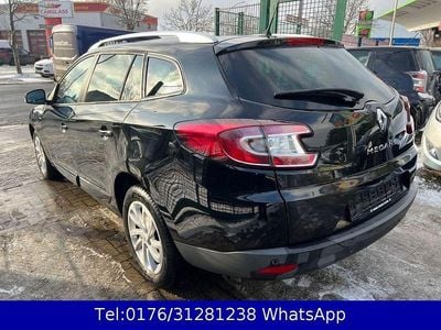 Schwarz Gebraucht 2015 Renault Mégane III LIMITED Limousine | 4.390 € (Superpreis)